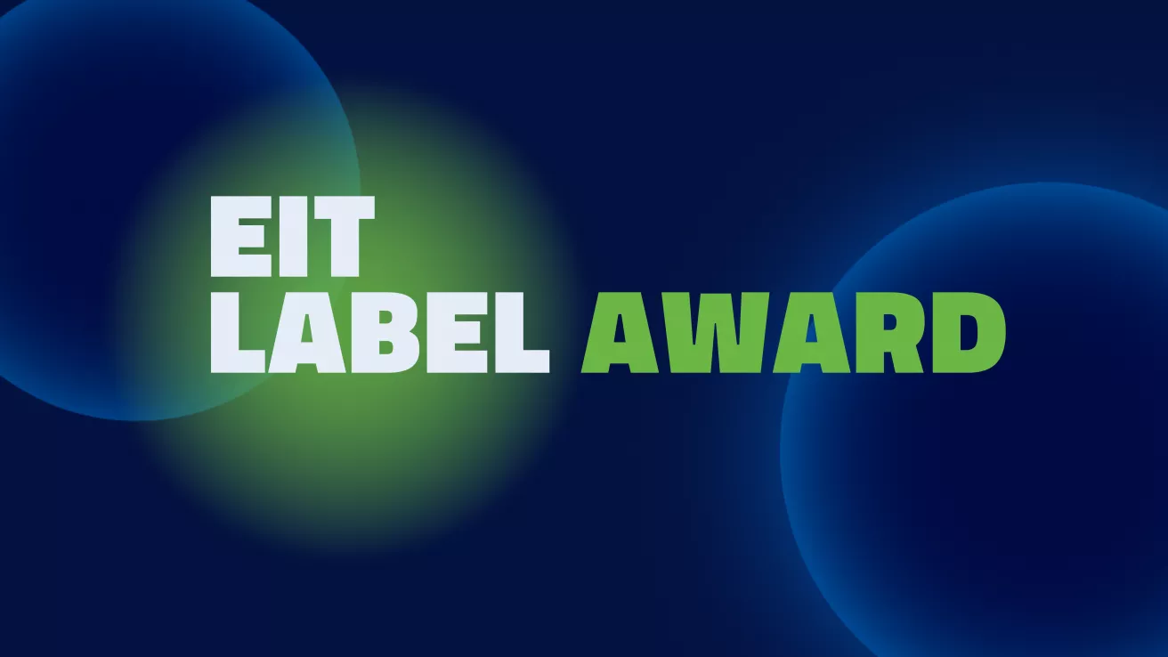 EIT Label green